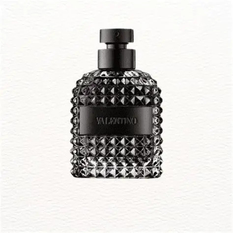 عطر والنتینو یومو اینتنس